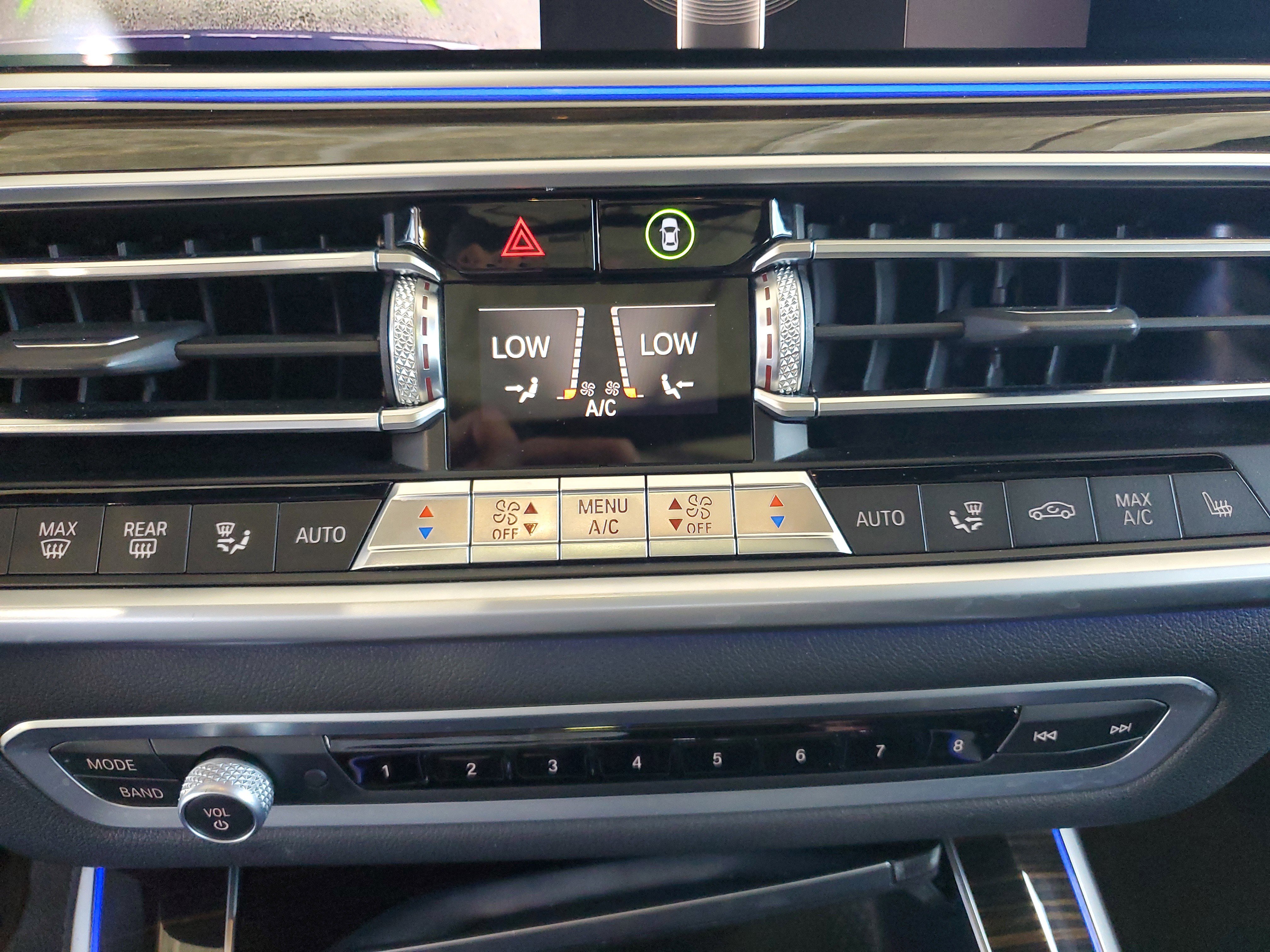 Used 2020 BMW X5 sDrive40i w/ M Sport Package RWD image 28
