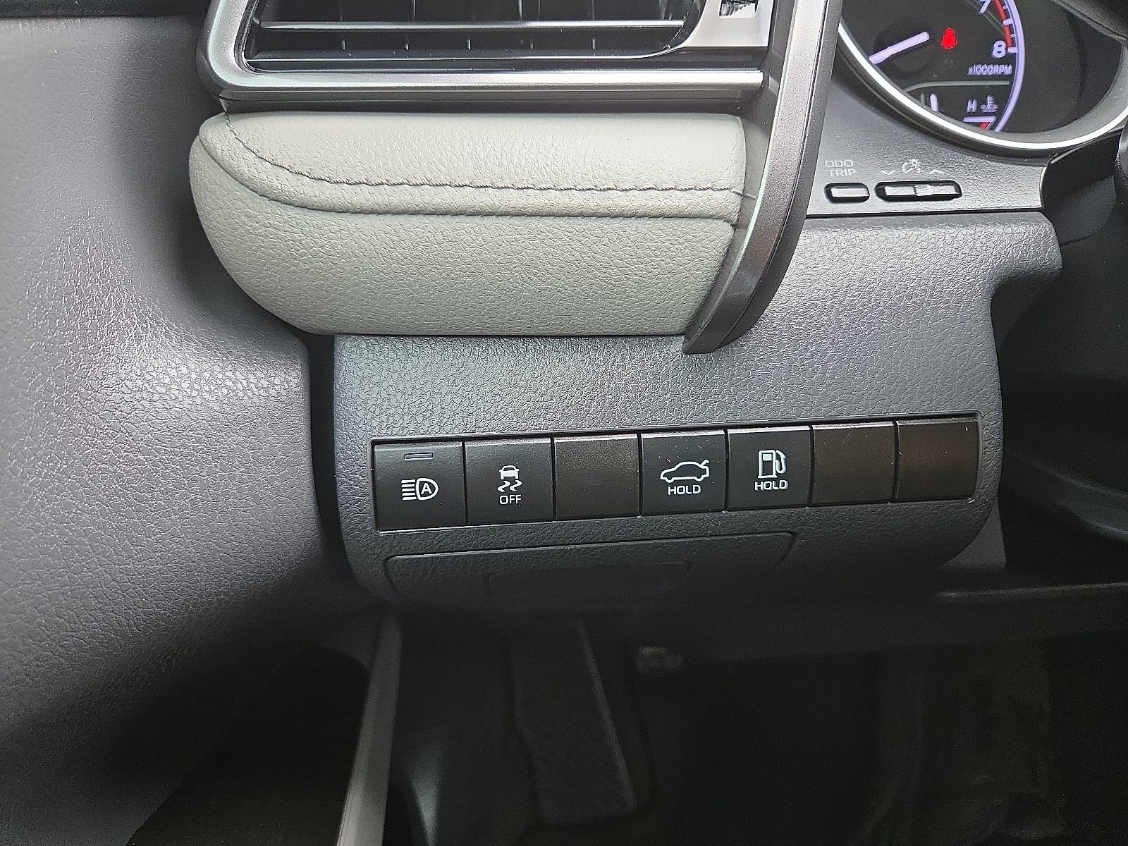 Used 2023 Toyota Camry LE image 22