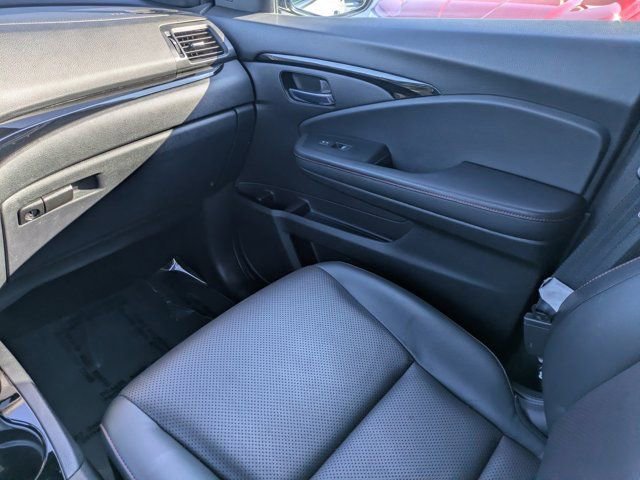 Used 2021 Honda Ridgeline Black Edition image 15