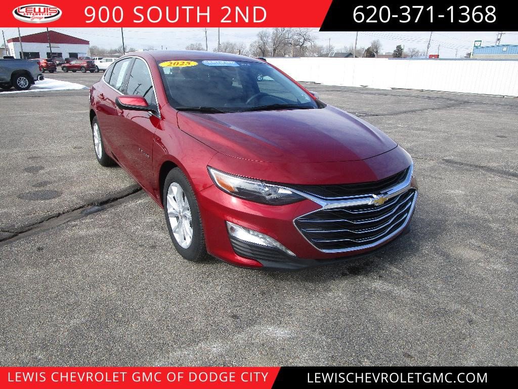Certified 2025 Chevrolet Malibu LT image 1