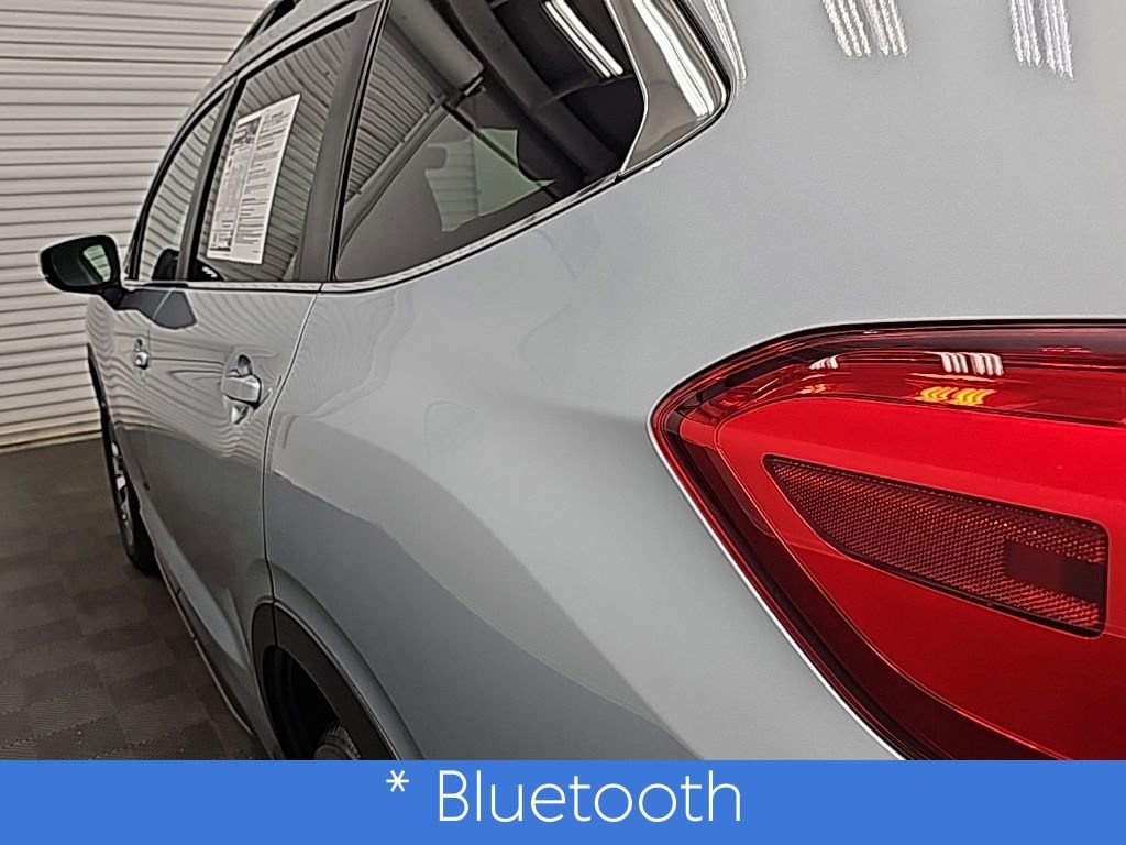 Used 2024 Subaru Ascent Premium w/ Convenience Package image 7