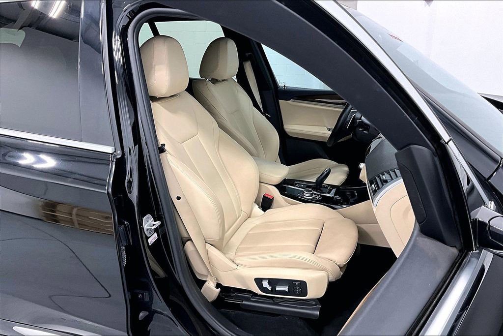 Used 2021 BMW X3 sDrive30i w/ Convenience Package RWD image 9