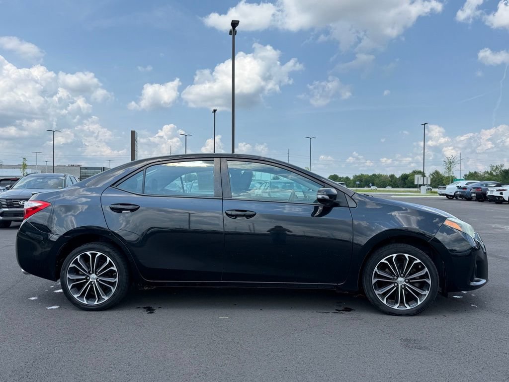 Used 2016 Toyota Corolla S w/ Driver Convenience Package FWD image 4