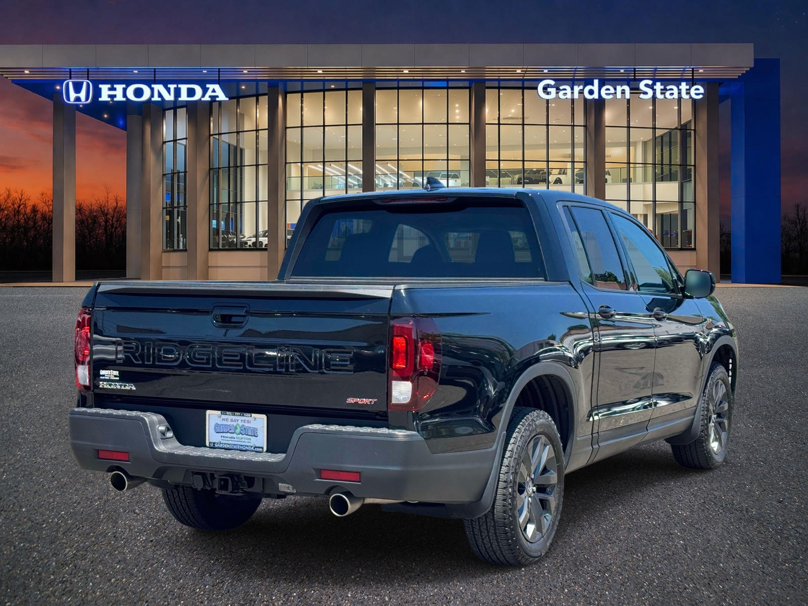 Certified 2025 Honda Ridgeline Sport image 4