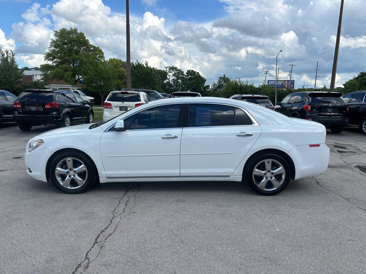 Used 2012 Chevrolet Malibu LT FWD image 6
