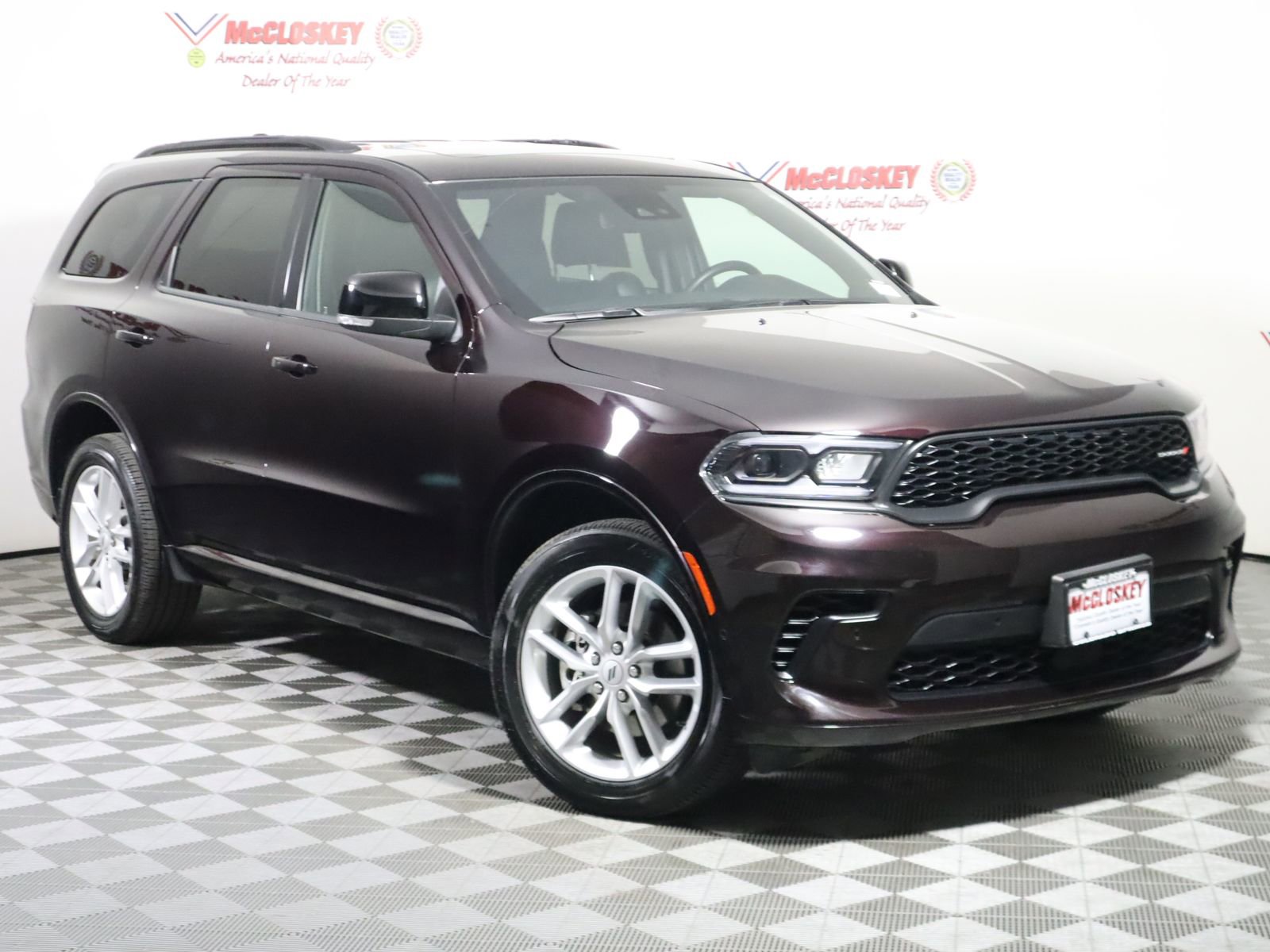 Used 2025 Dodge Durango GT image 2