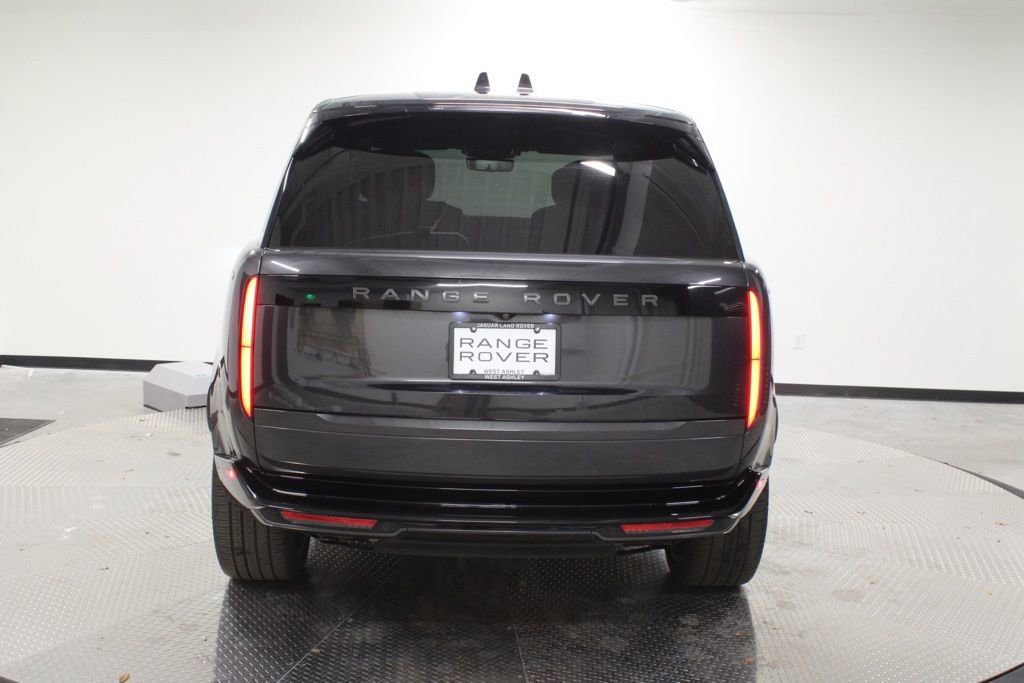 Used 2024 Land Rover Range Rover Autobiography image 6