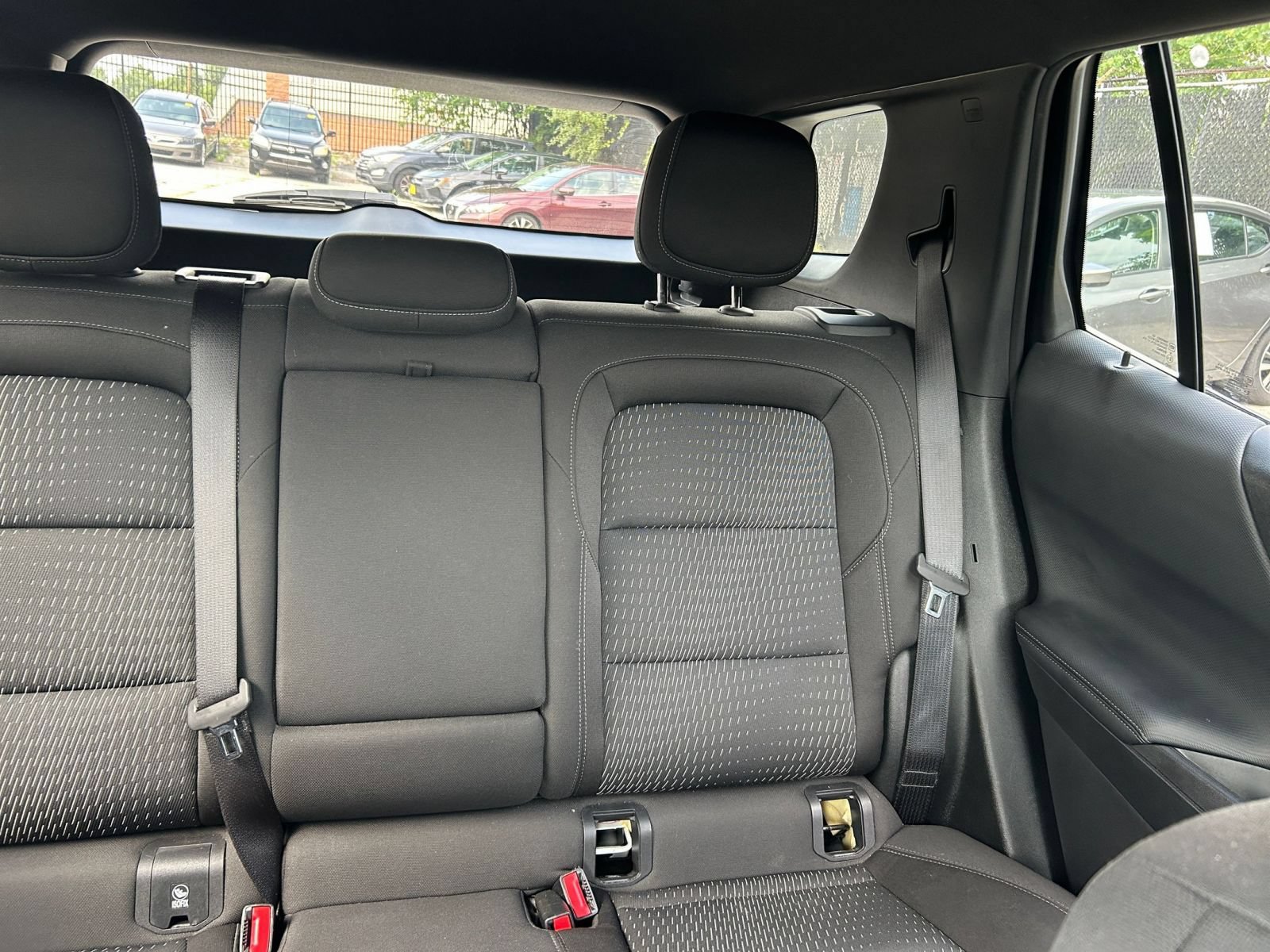 Used 2025 Chevrolet Equinox LT FWD image 32