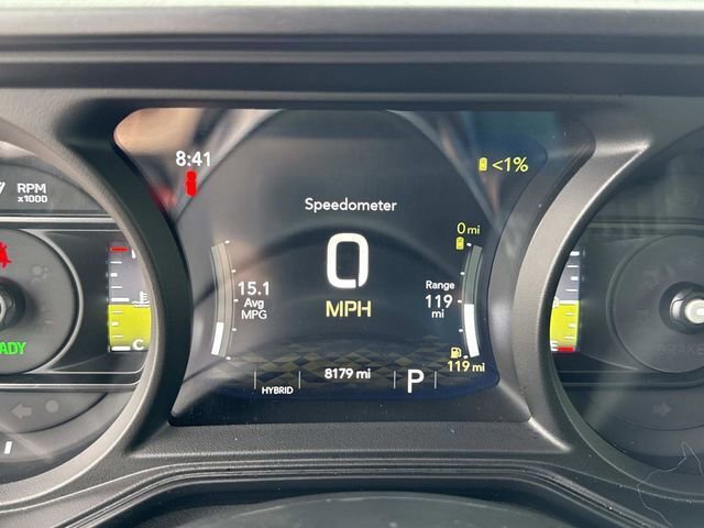 Used 2025 Jeep Wrangler Unlimited Sahara AWD/4WD image 30