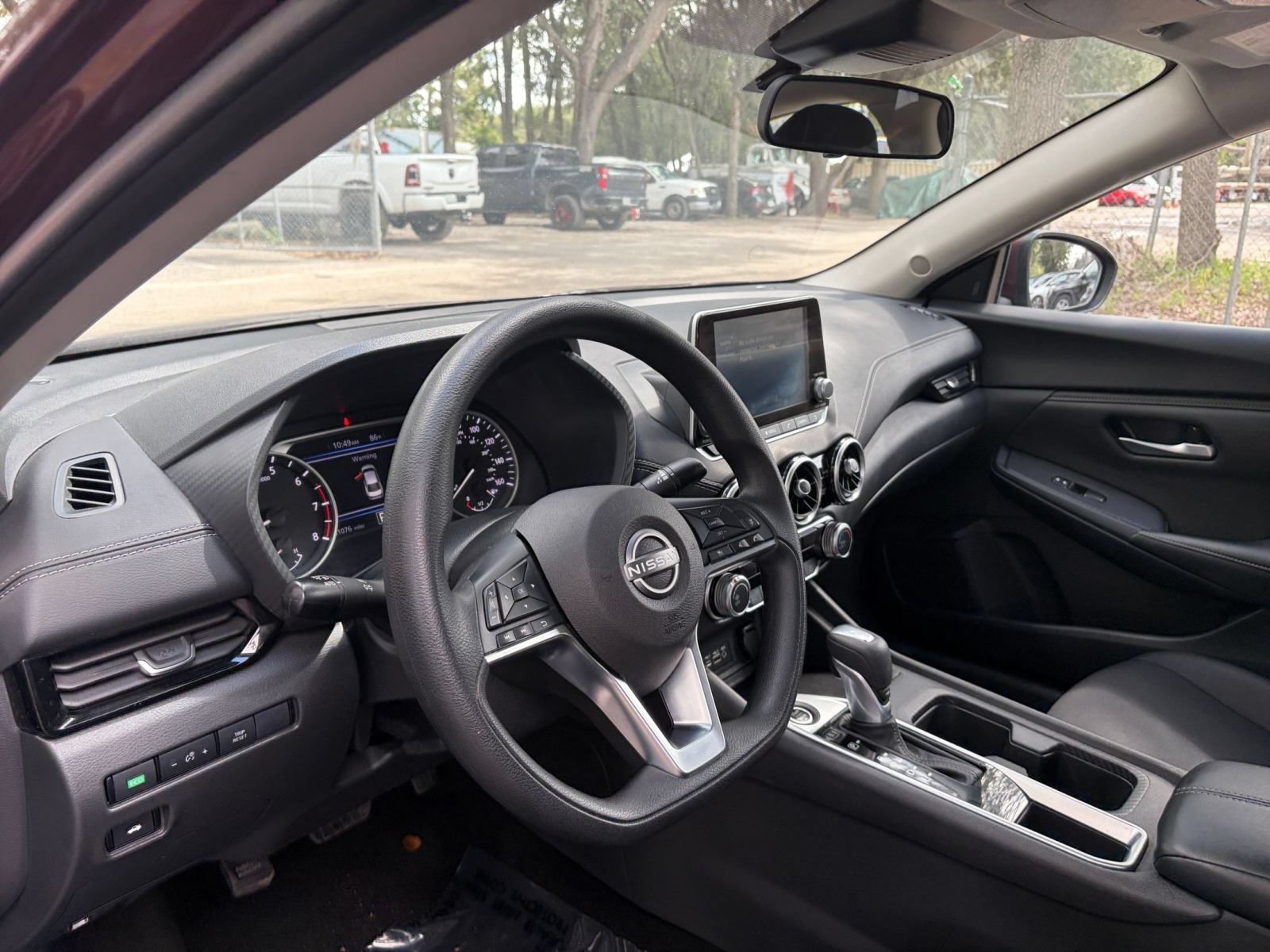 Used 2025 Nissan Sentra SV FWD image 32