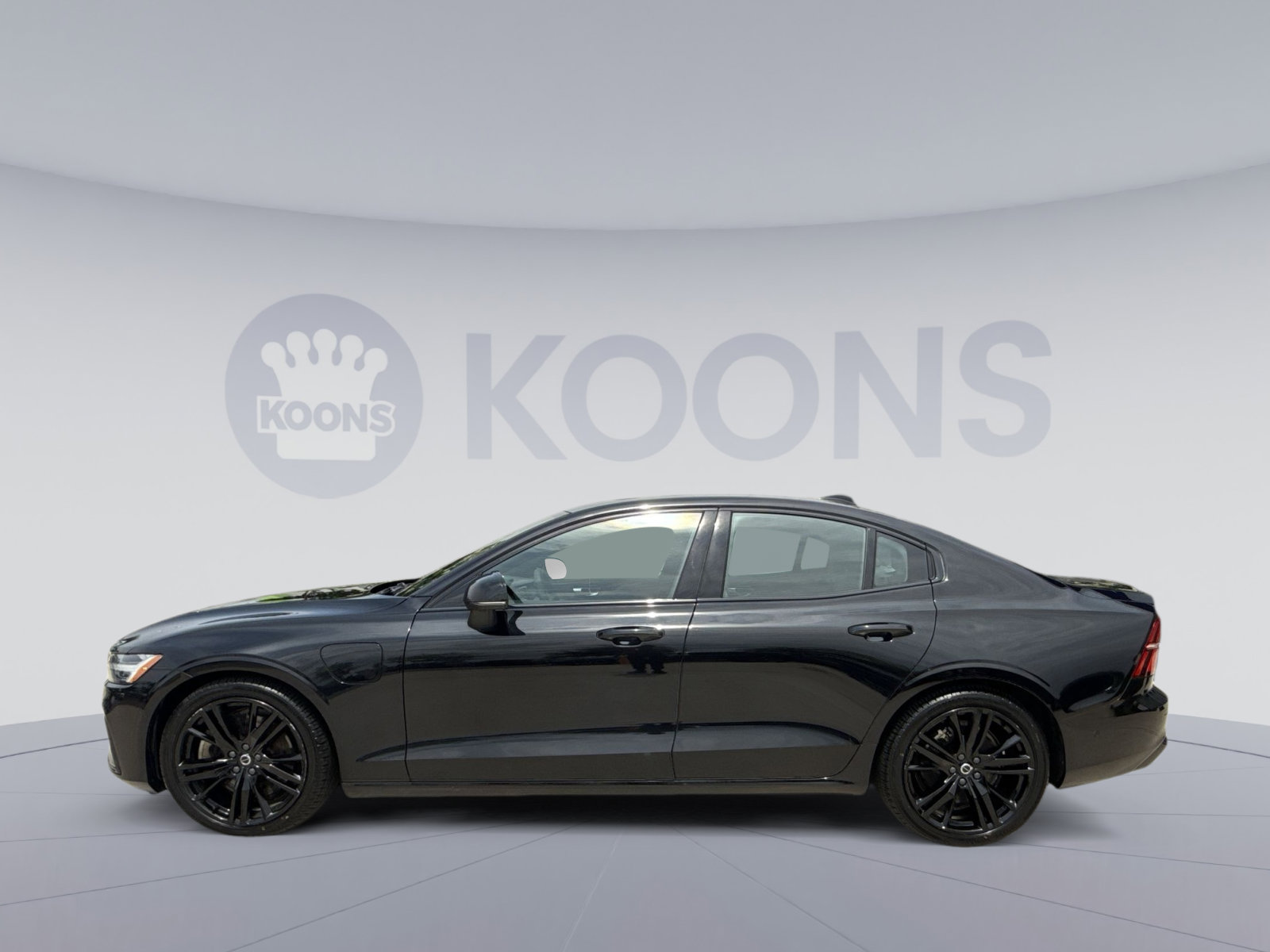 Used 2023 Volvo S60 T8 Ultimate w/ Climate Package AWD/4WD image 2