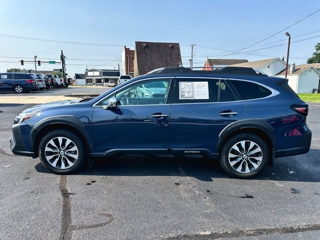 Used 2023 Subaru Outback Touring XT AWD/4WD image 4