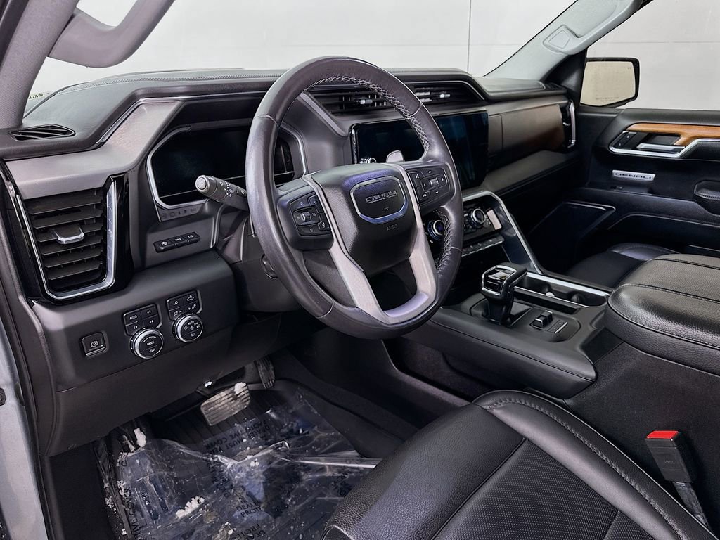 Used 2023 GMC Sierra 1500 Denali w/ Denali Reserve Package image 16