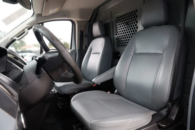 Used 2018 Ford Transit 150 130 Low Roof RWD image 9