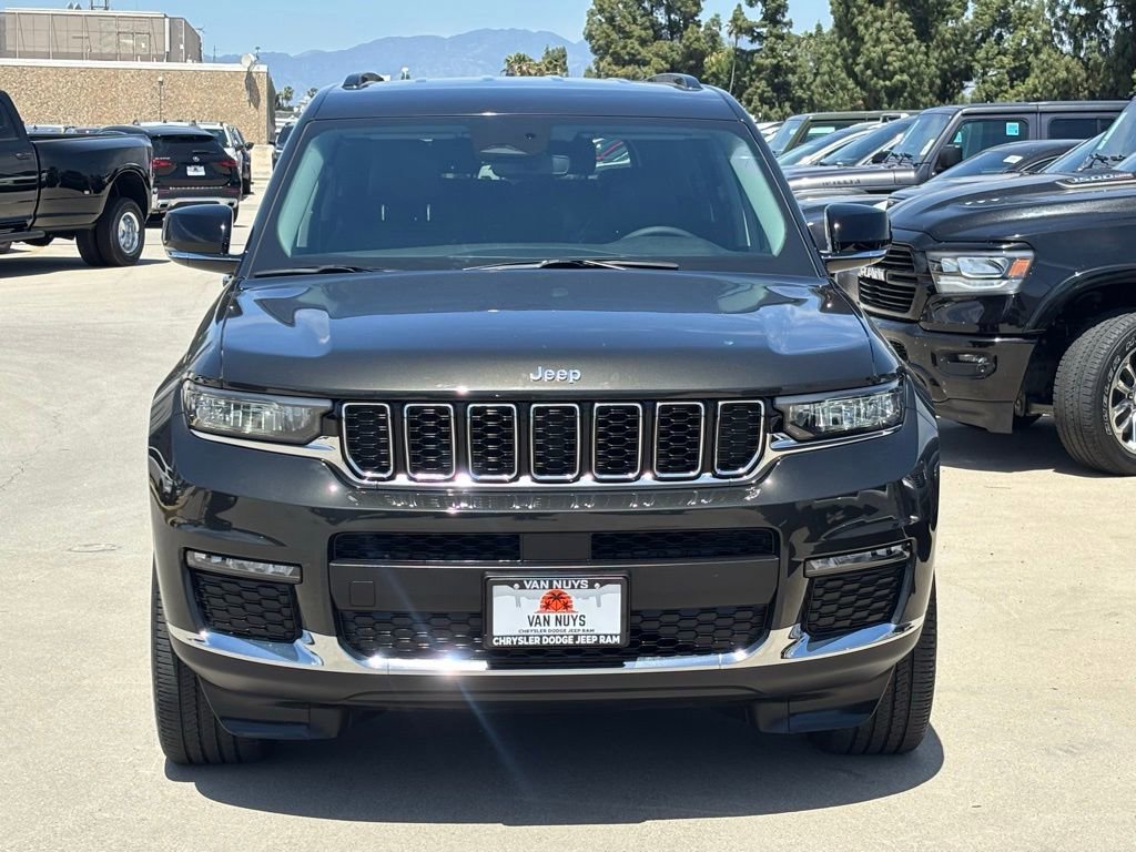 Used 2023 Jeep Grand Cherokee L Limited w/ Luxury Tech Group II AWD/4WD image 7
