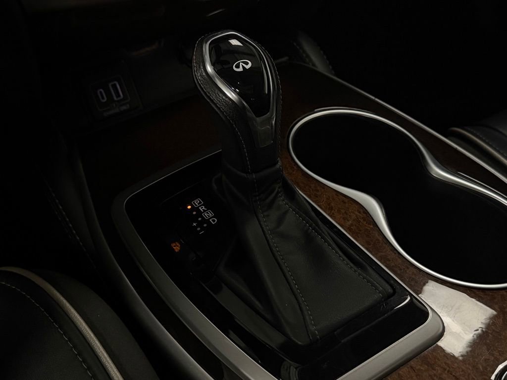 Used 2019 INFINITI QX60 Luxe w/ Sensory Package image 21