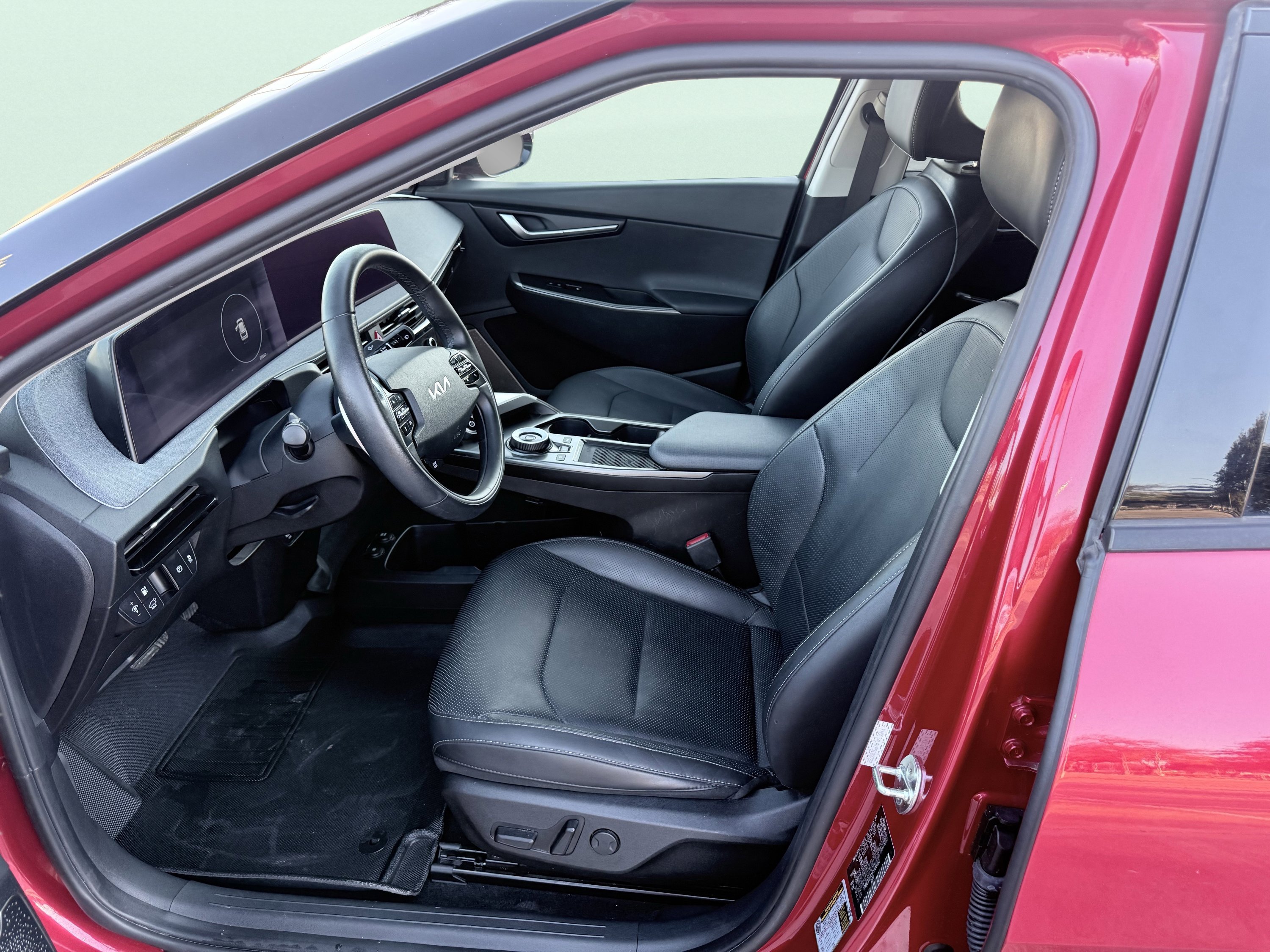 Used 2023 Kia EV6 Wind w/ Wind Technology Package image 23