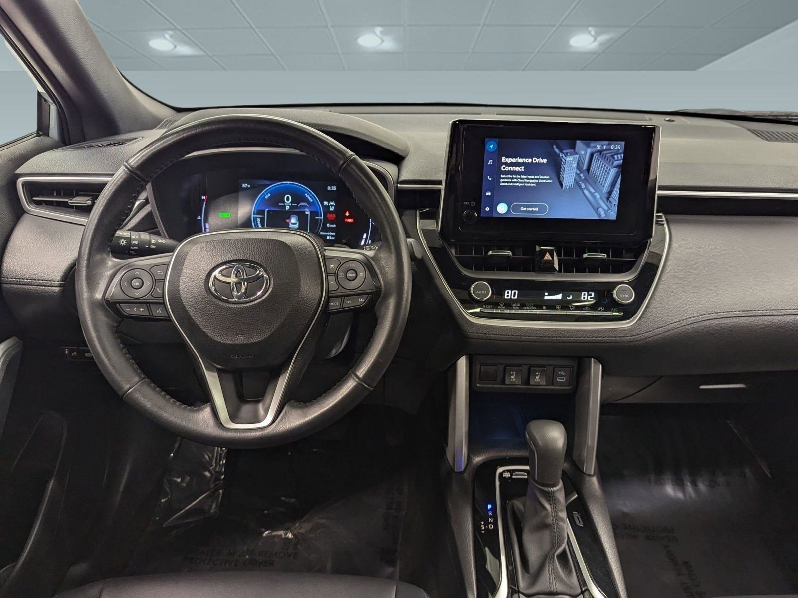 Used 2023 Toyota Corolla Cross XSE image 23