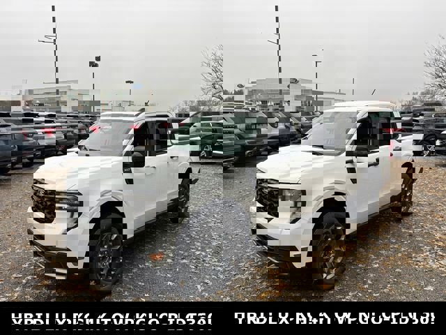 New 2025 Ford Maverick XLT w/ Equipment Group 301A image 35