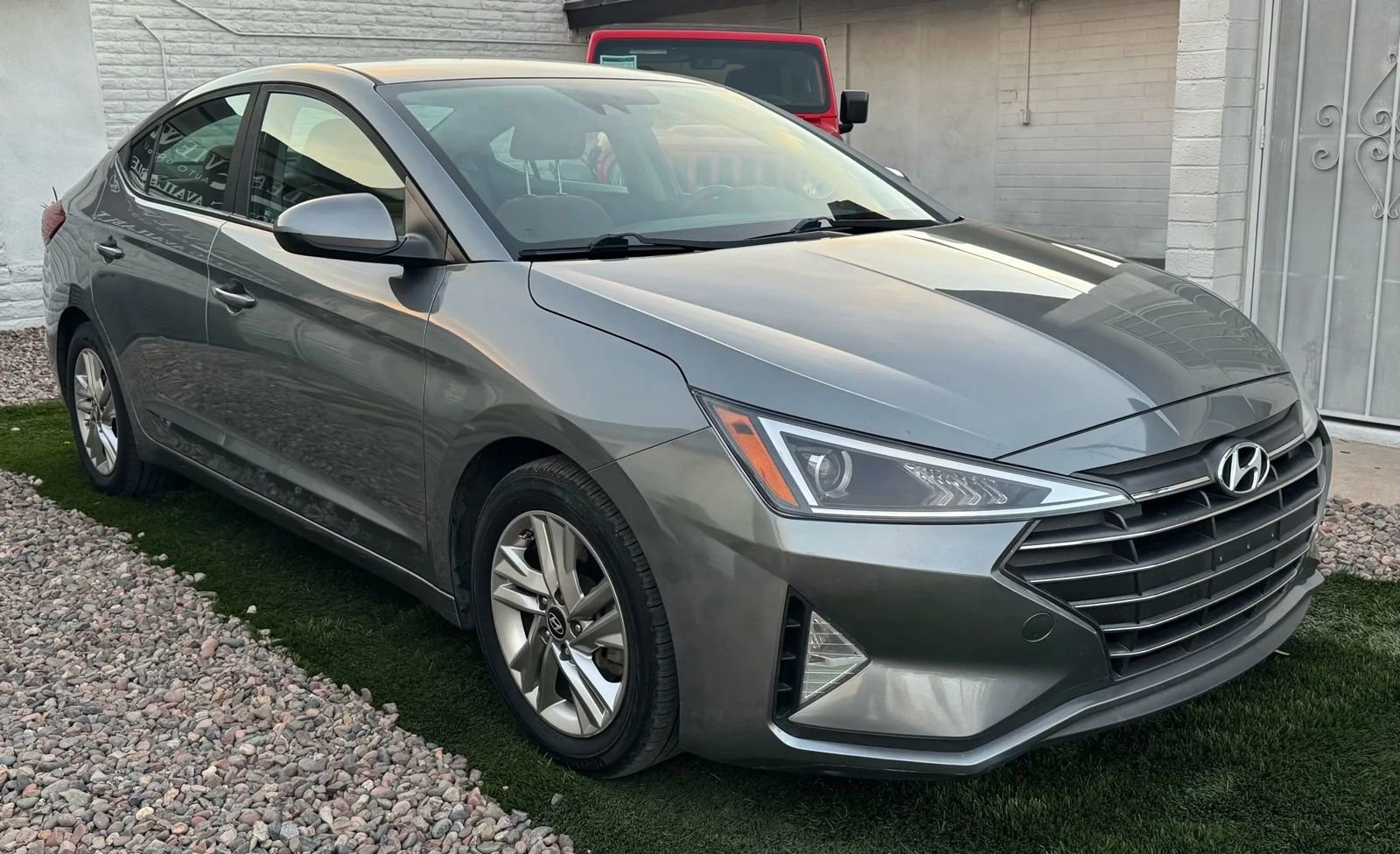 Used 2019 Hyundai Elantra SEL image 8