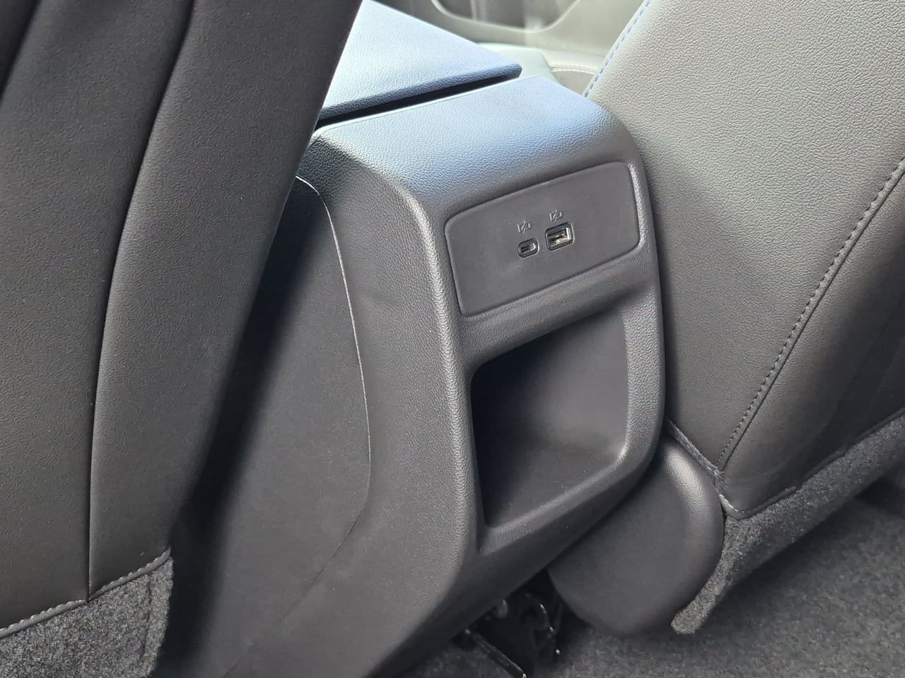 New 2026 Chevrolet Trax LT w/ Driver Confidence Package FWD image 21
