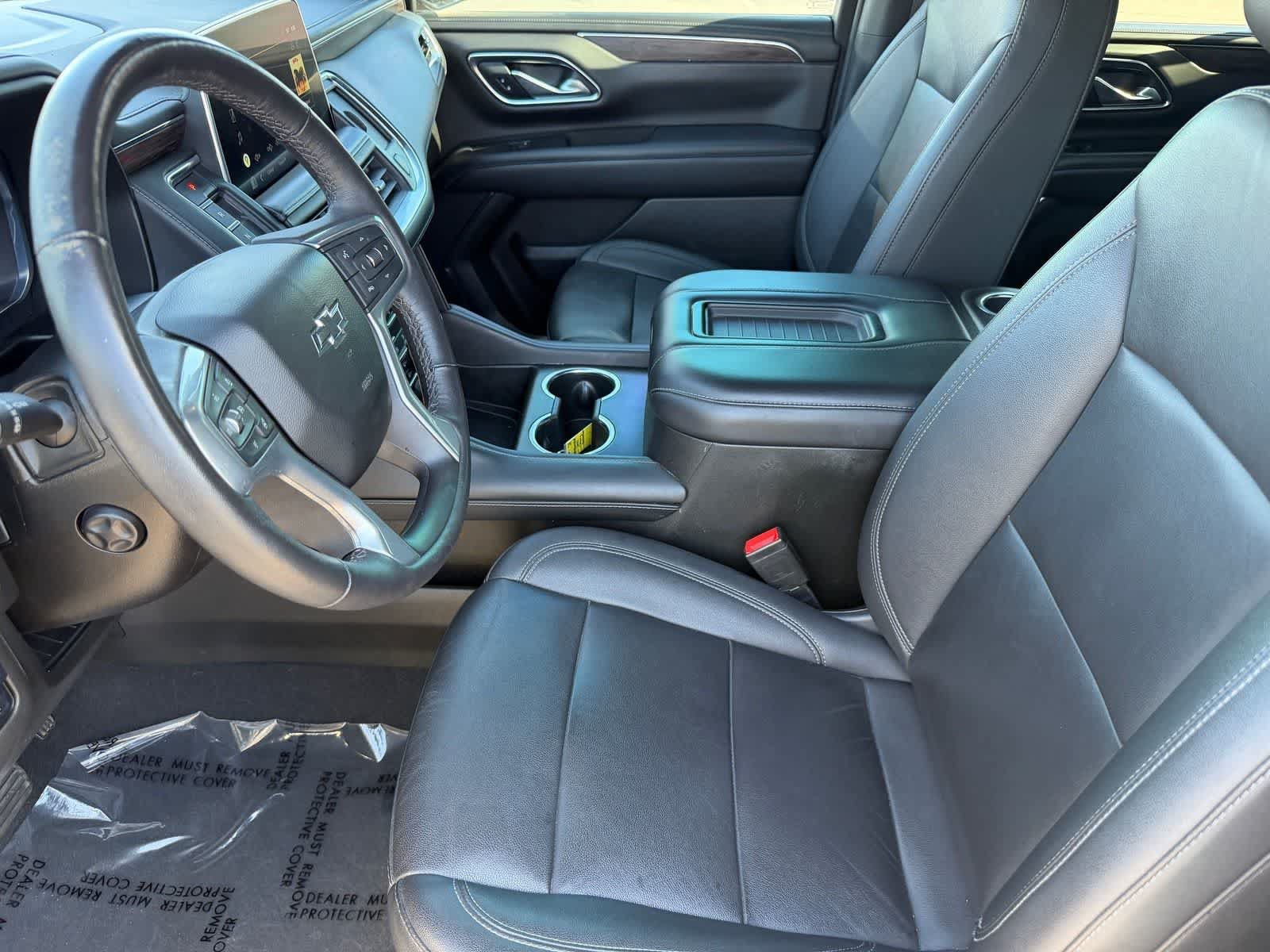 Used 2022 Chevrolet Suburban Z71 w/ Z71 Off-Road Package AWD/4WD image 14