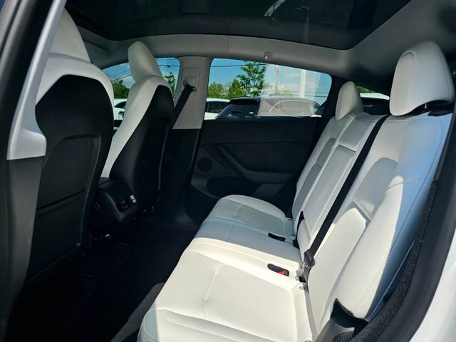 Used 2023 Tesla Model Y Performance AWD/4WD image 22