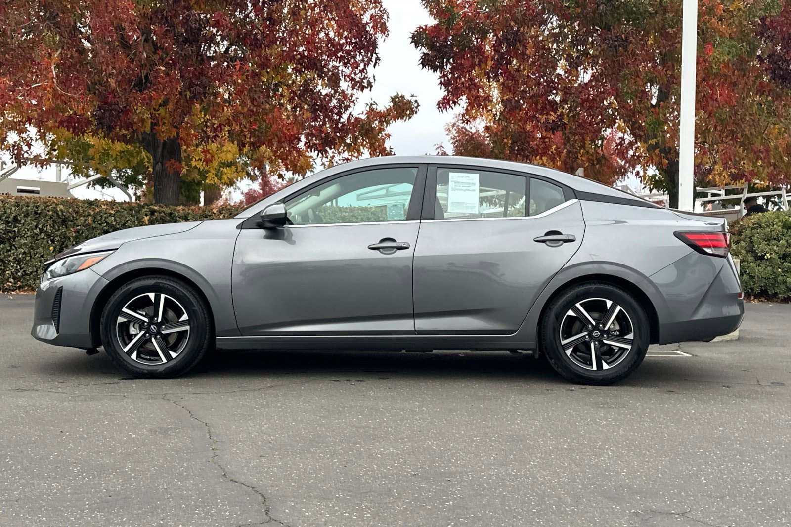 Certified 2024 Nissan Sentra SV image 7