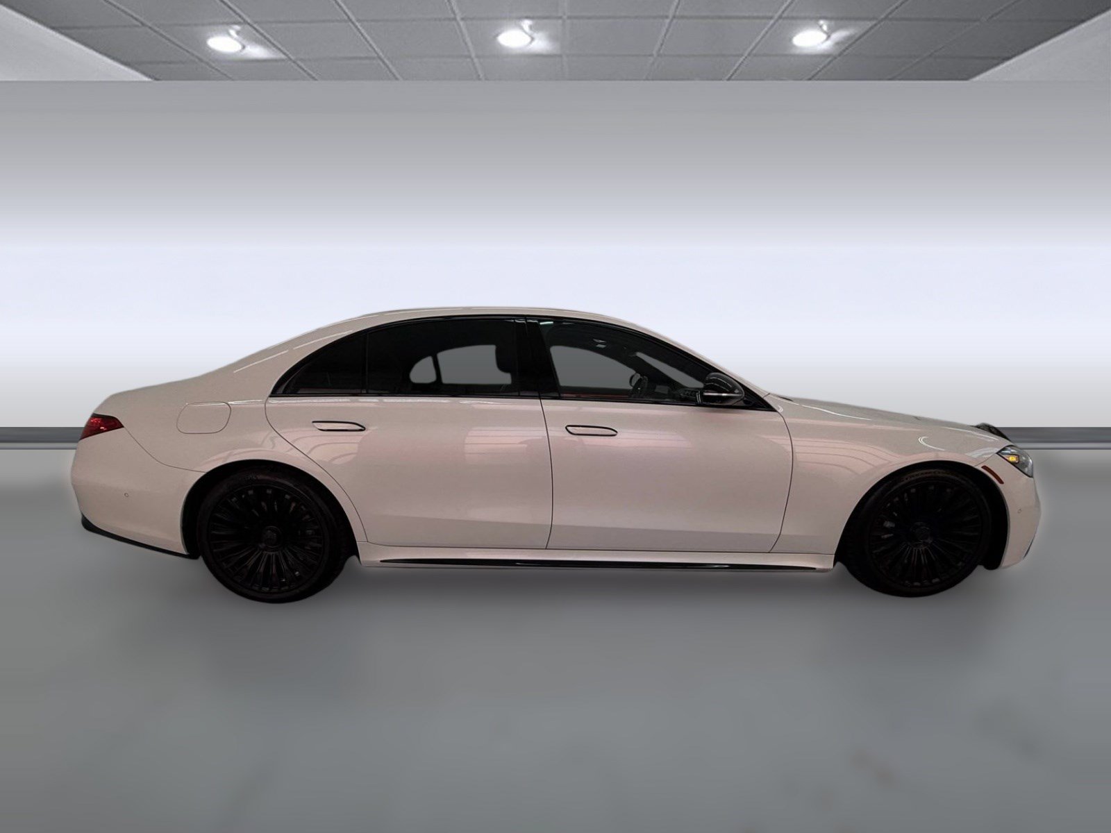Used 2022 Mercedes-Benz S 500 4MATIC image 7