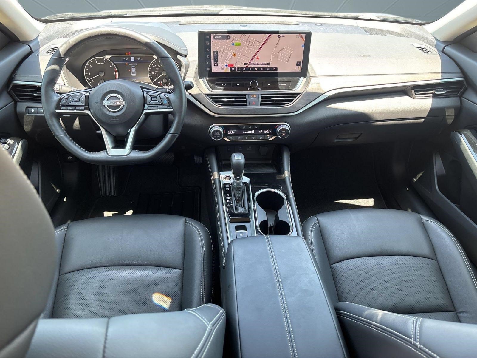 Used 2023 Nissan Altima 2.5 SL AWD/4WD image 16