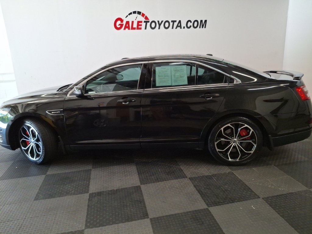 Used 2013 Ford Taurus SHO AWD/4WD image 9