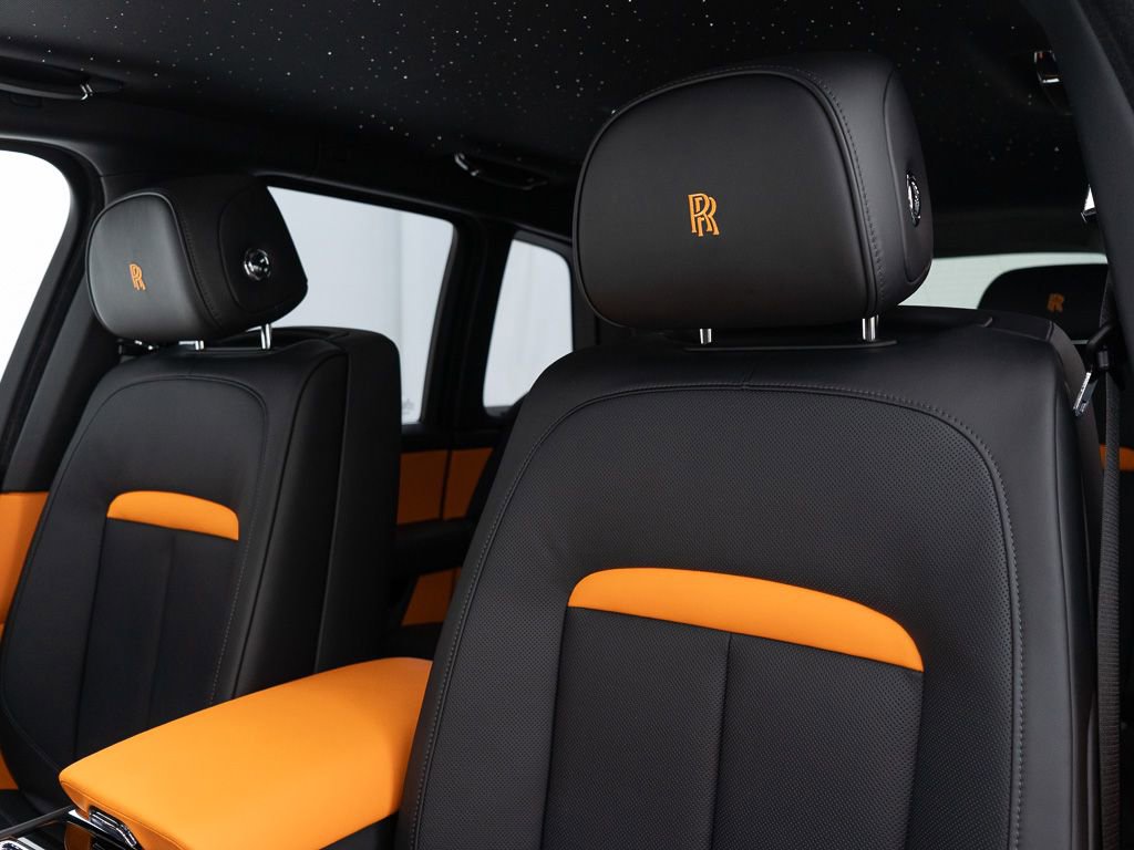 Used 2026 Rolls-Royce Cullinan AWD/4WD image 16