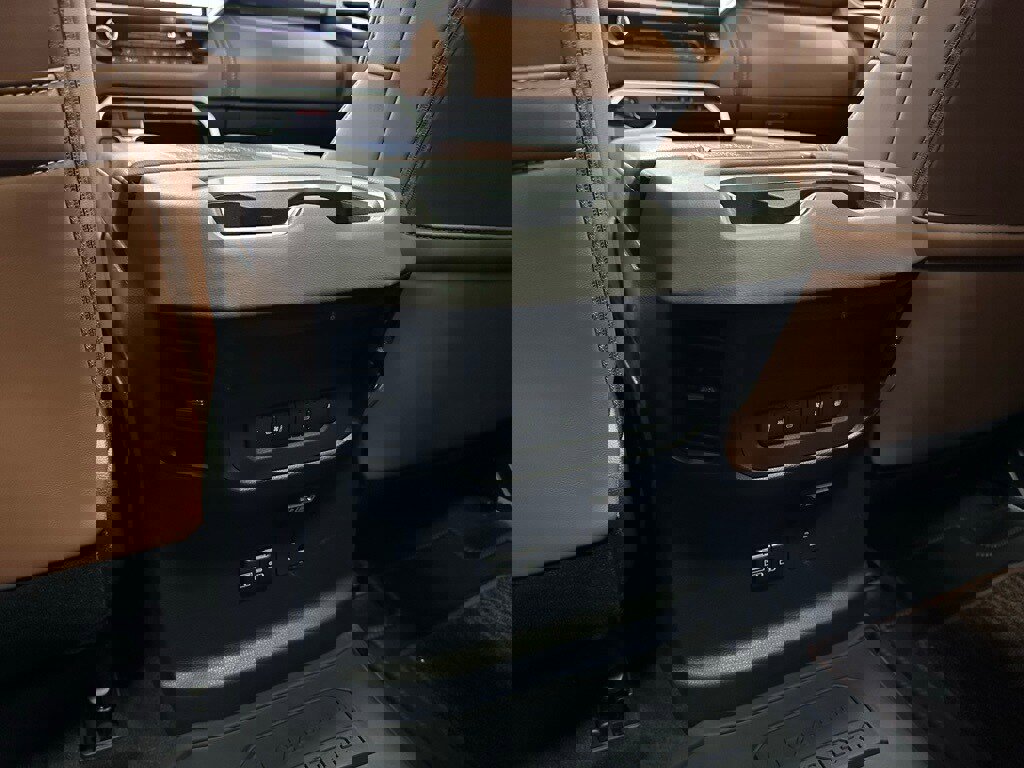 Used 2025 Toyota Tundra 1794 Edition image 53