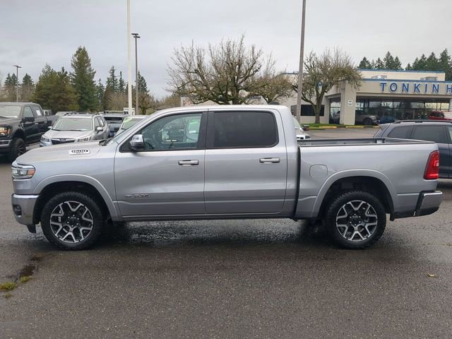 Used 2025 RAM 1500 Laramie AWD/4WD image 2