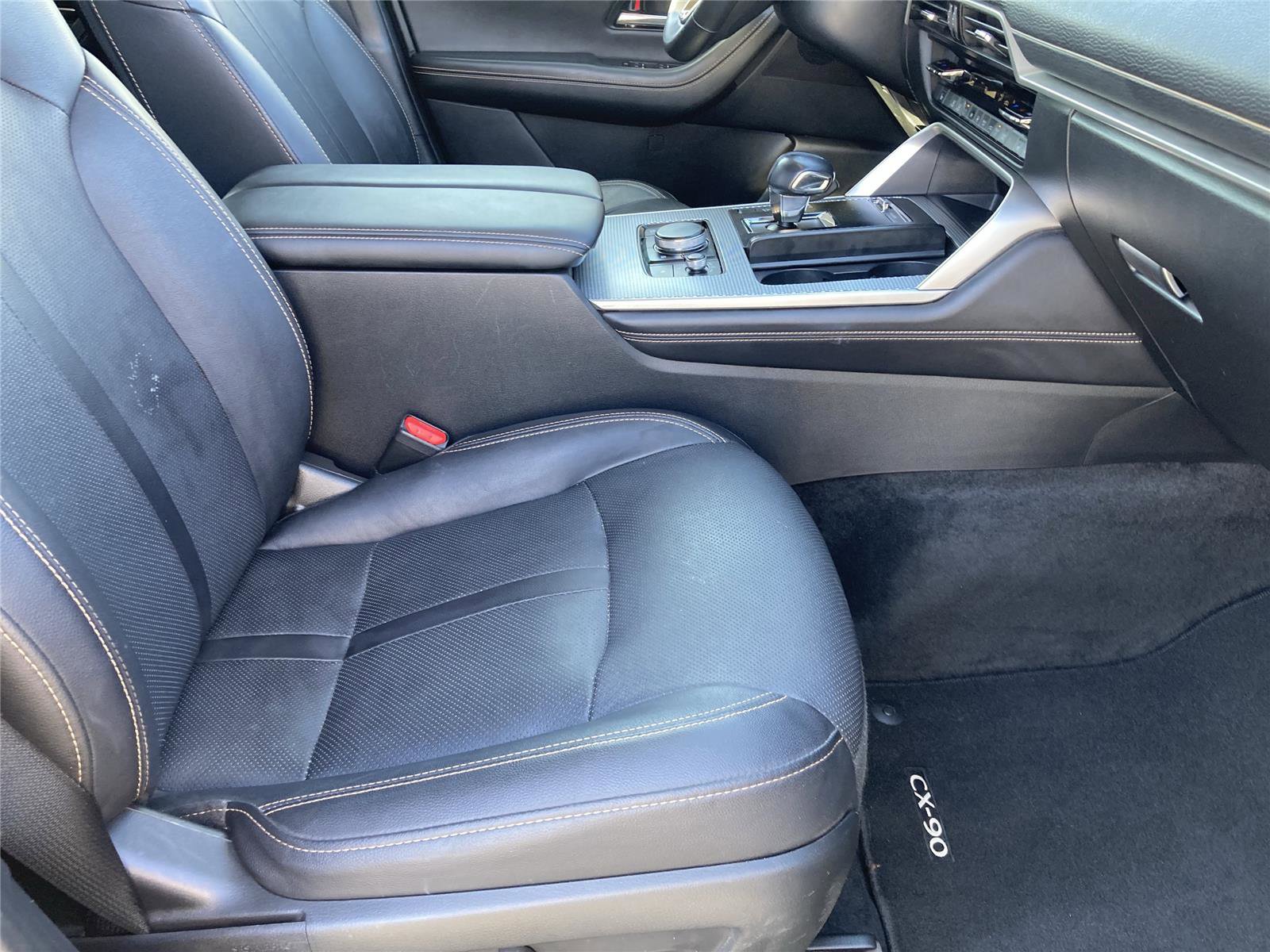 Used 2024 MAZDA CX-90 3.3 Turbo w/ Premium Package image 30