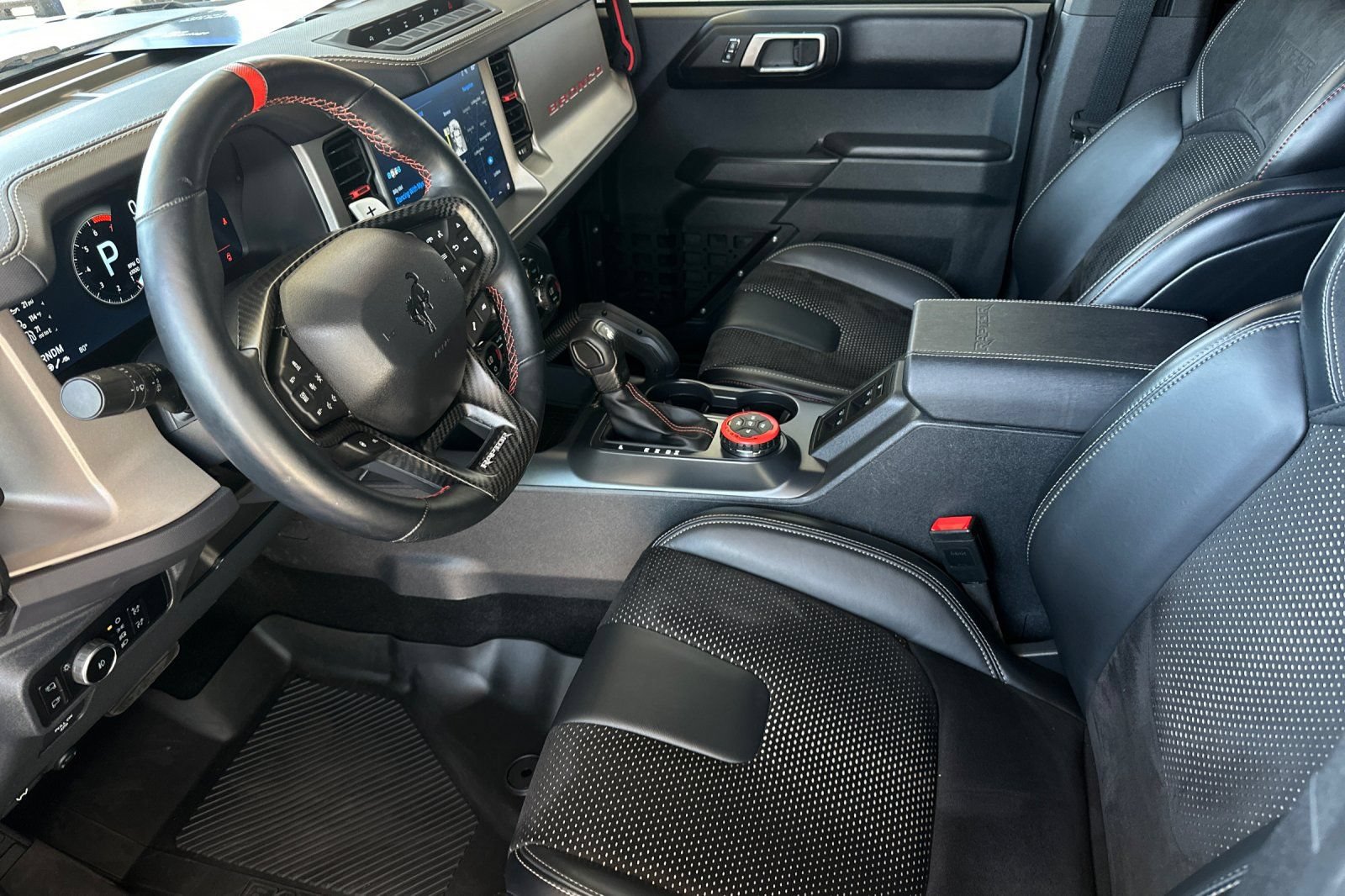 Certified 2024 Ford Bronco Raptor w/ Interior Carbon Fiber Pack 6 AWD/4WD image 9