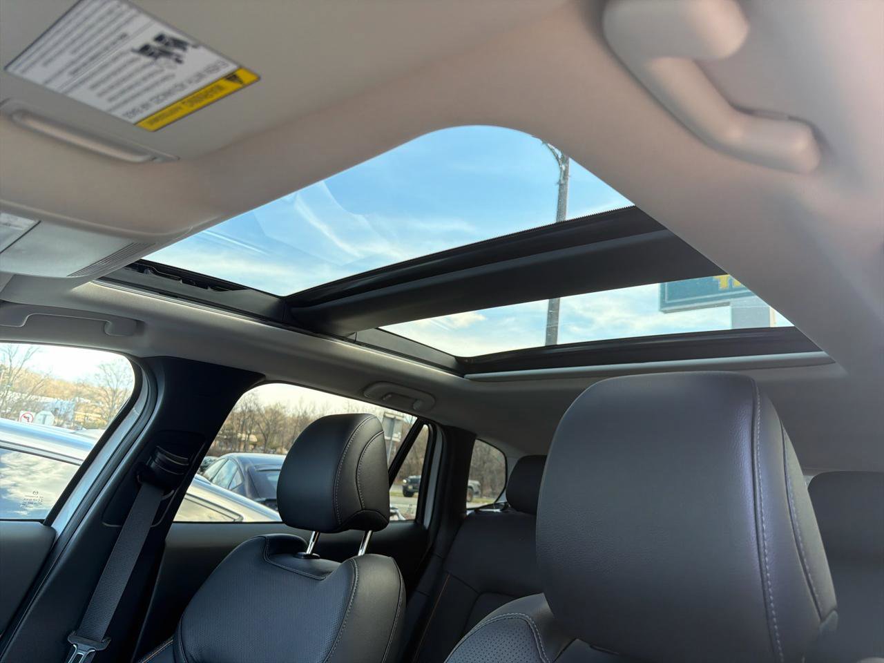 Used 2025 MAZDA CX-50 AWD 2.5 Hybrid w/ Weather Package image 20