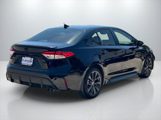 Certified 2025 Toyota Corolla SE FWD image 5