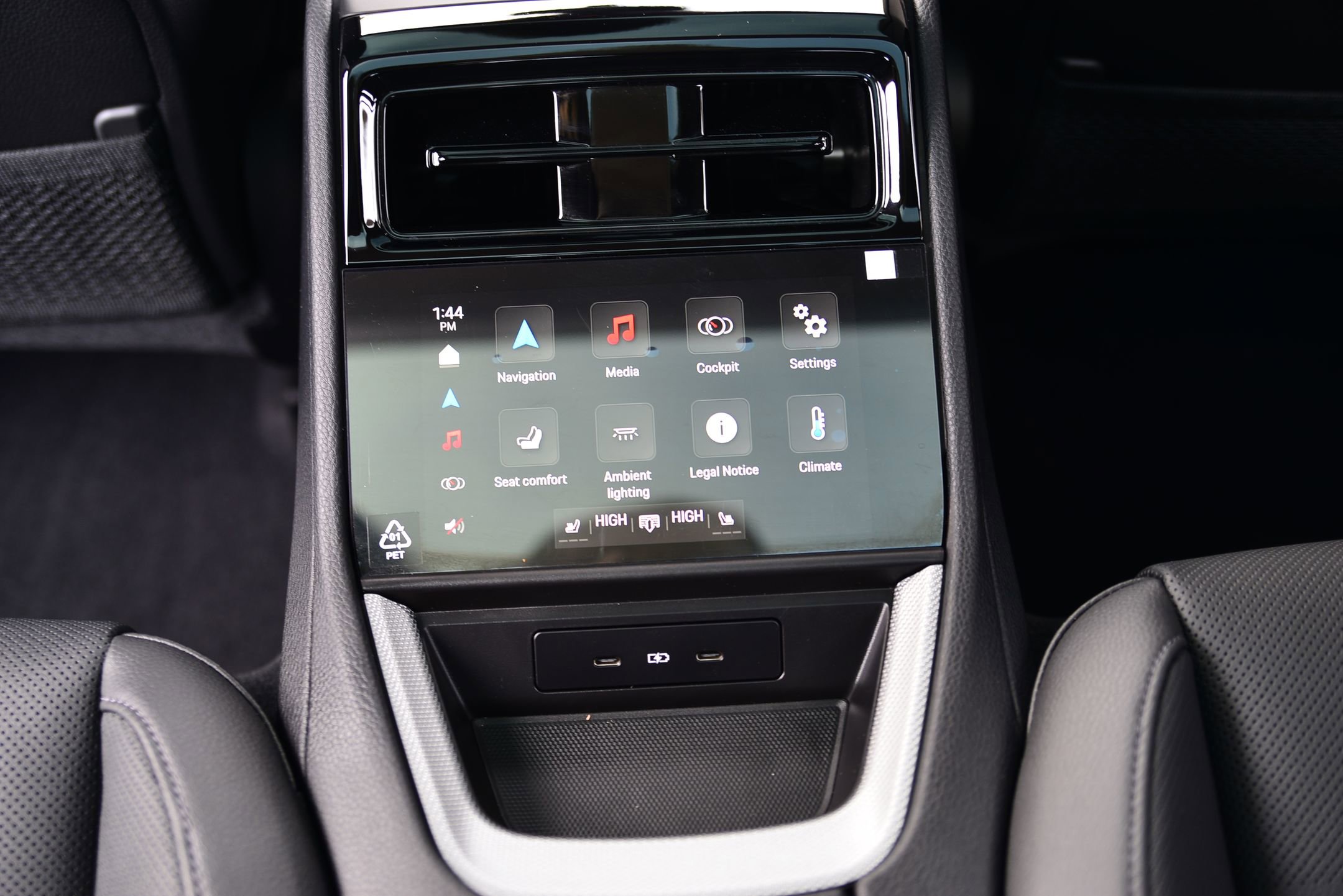 Certified 2024 Porsche Panamera 4 image 26