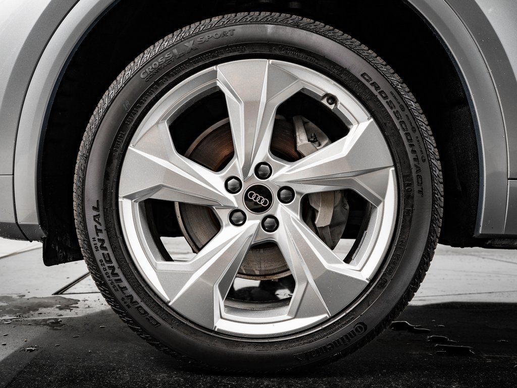 Certified 2022 Audi Q5 2.0T Premium Plus w/ Premium Plus Package image 13