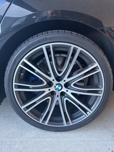Used 2020 BMW M550i xDrive w/ Executive Package image 12
