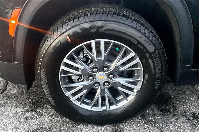 New 2026 Chevrolet Traverse LT w/ LPO, Floor Liner Package image 12