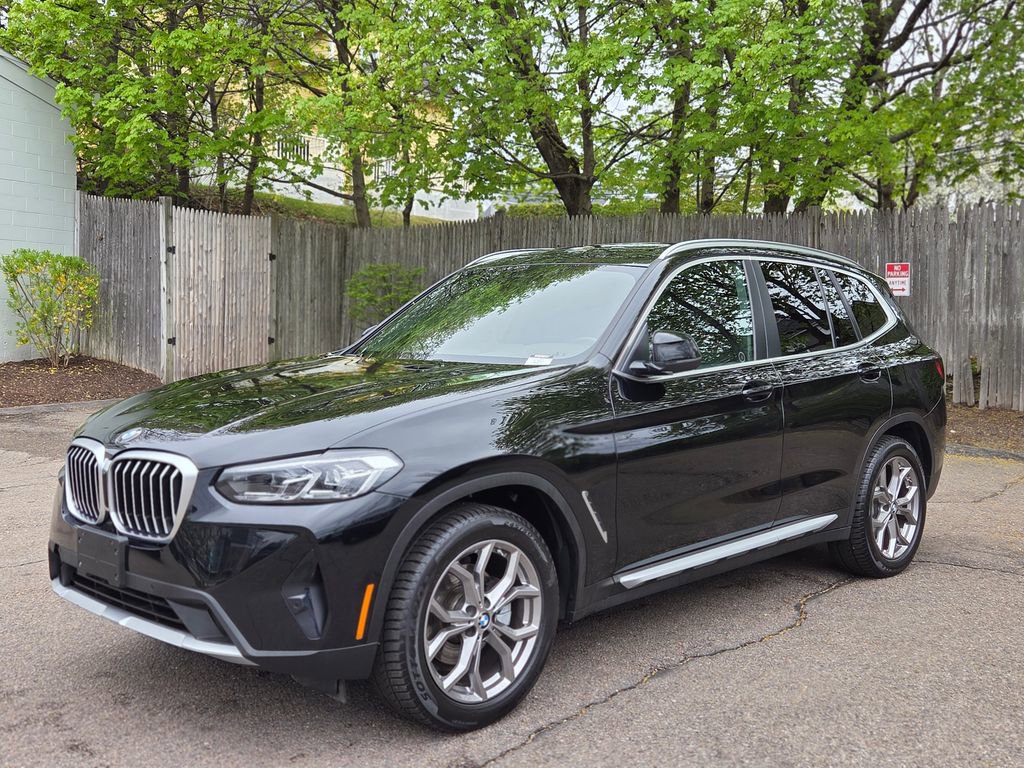 Used 2022 BMW X3 xDrive30i AWD/4WD image 2