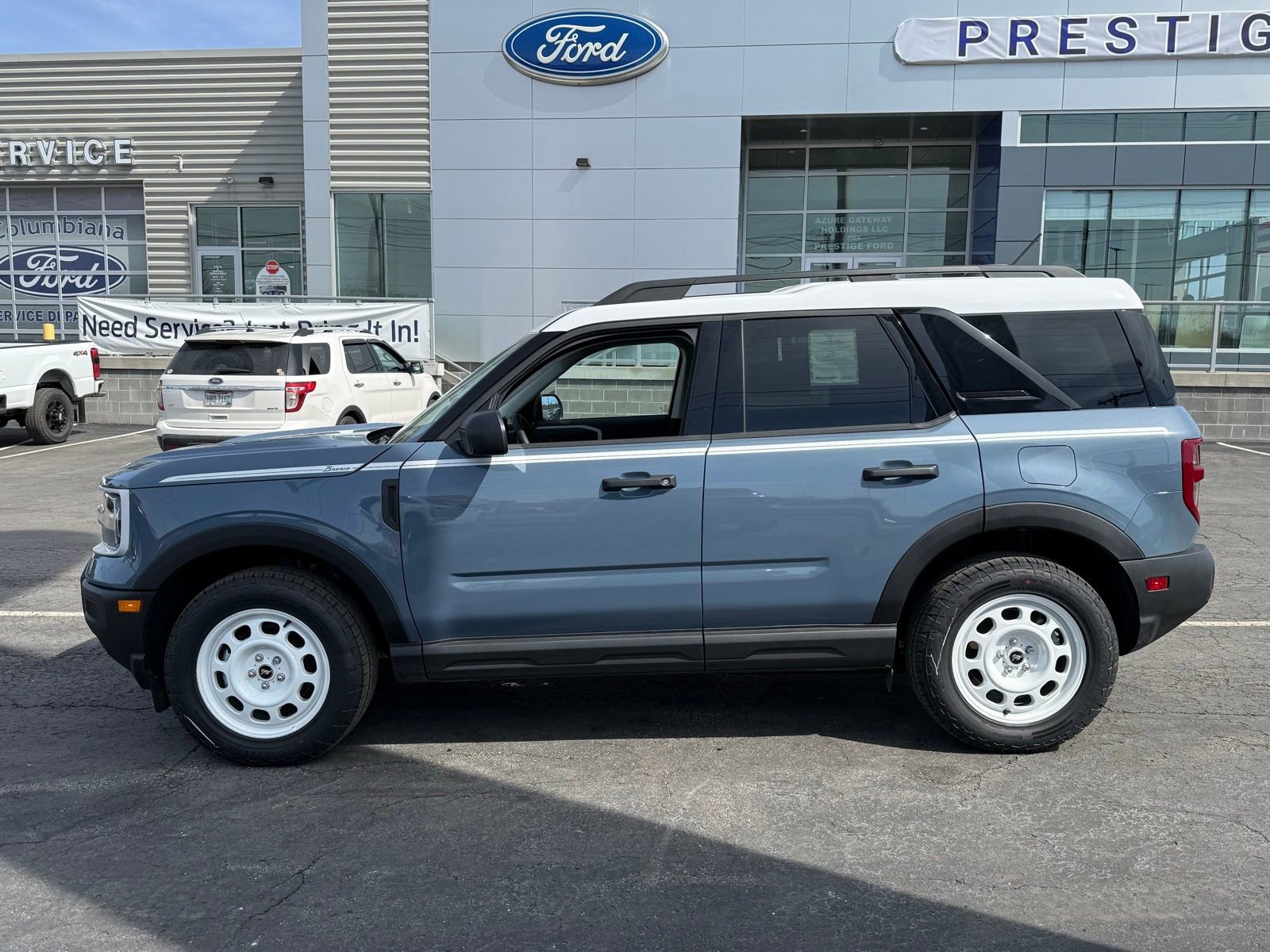 New 2025 Ford Bronco Sport Heritage w/ Convenience Package AWD/4WD image 3