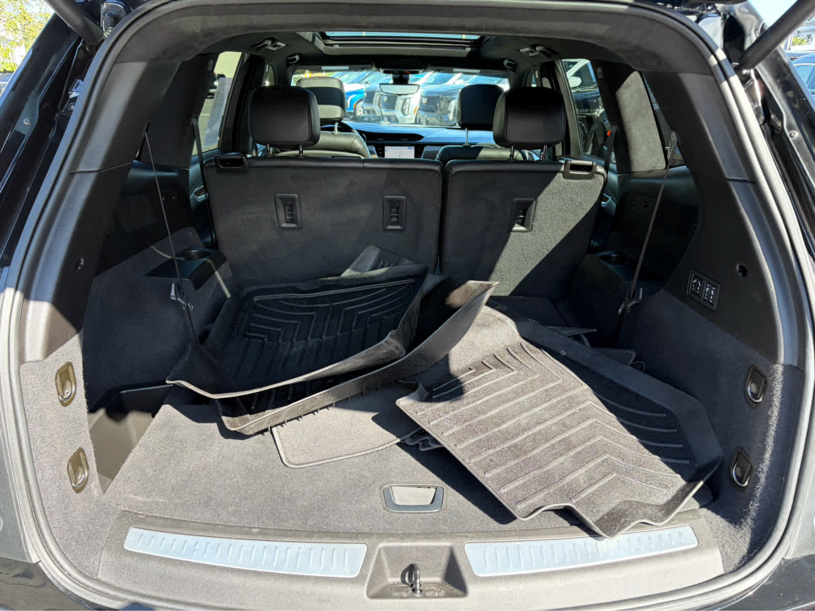 Used 2024 Cadillac XT6 Premium Luxury w/ Platinum Package AWD/4WD image 55