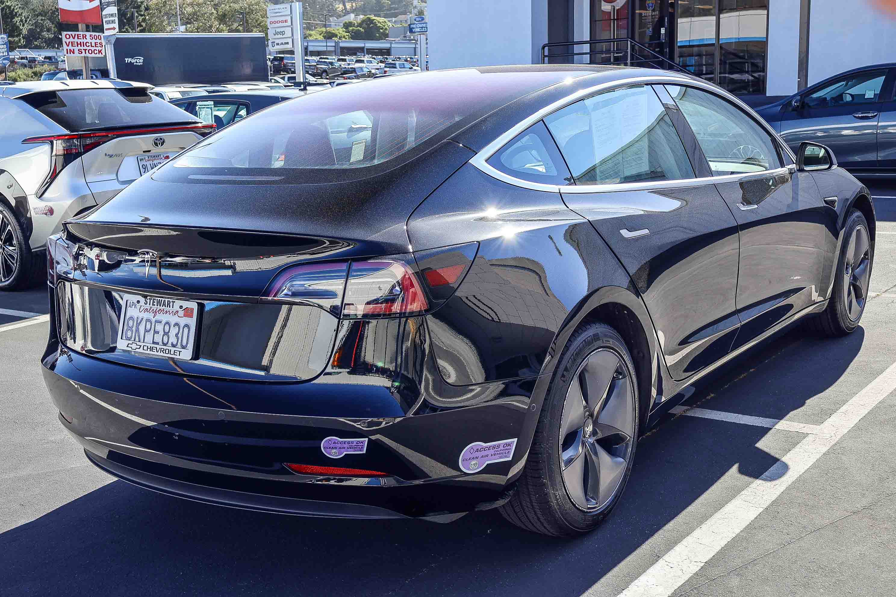Used 2019 Tesla Model 3 Mid Range image 19