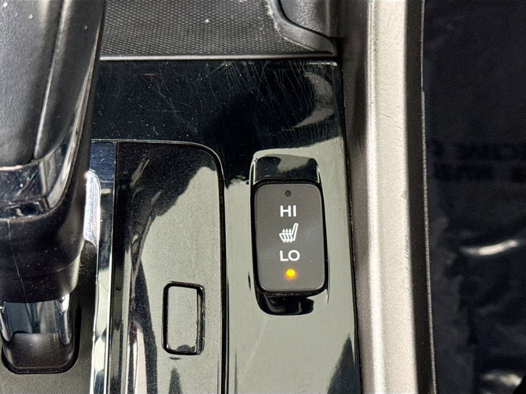 Used 2017 Honda Accord Touring image 23
