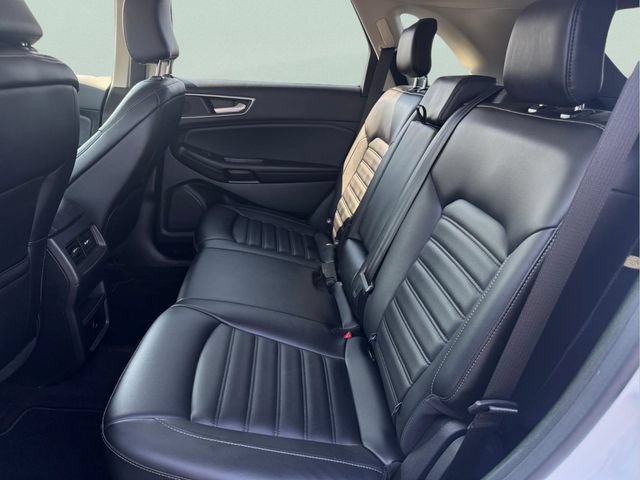 Used 2022 Ford Edge SEL AWD/4WD image 14