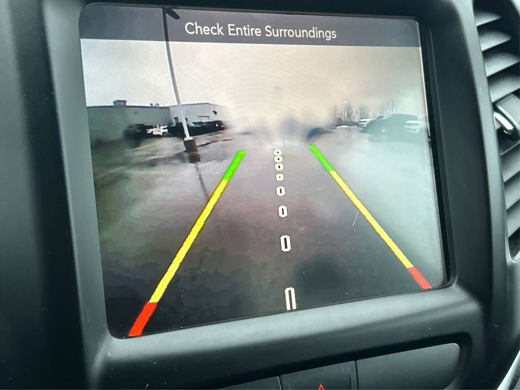 Used 2017 Jeep Cherokee Trailhawk image 29