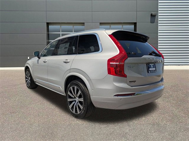New 2025 Volvo XC90 B6 Plus image 3